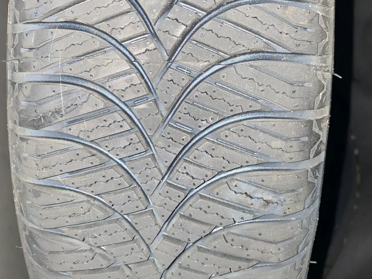 Billede 2 - DÆK SÆLGES