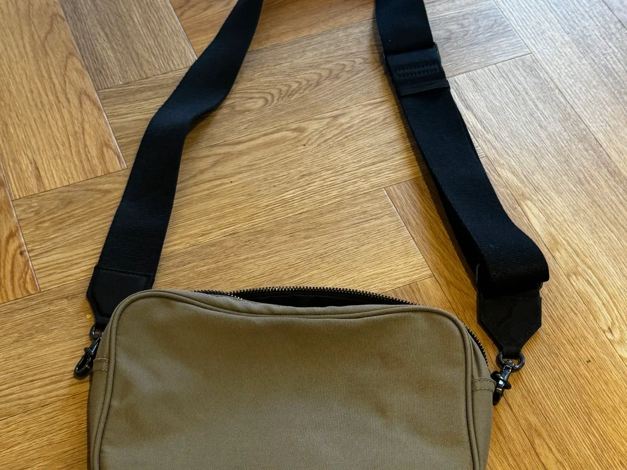 Billede 2 - Skulder taske 