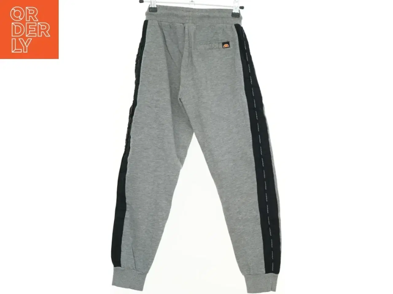 Billede 2 - Ellesse sweatpants (str. 134 cm)