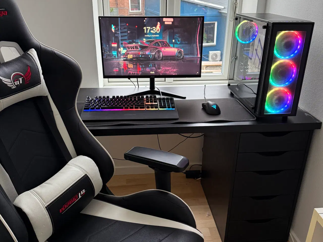 Billede 1 - Computer setup med alt