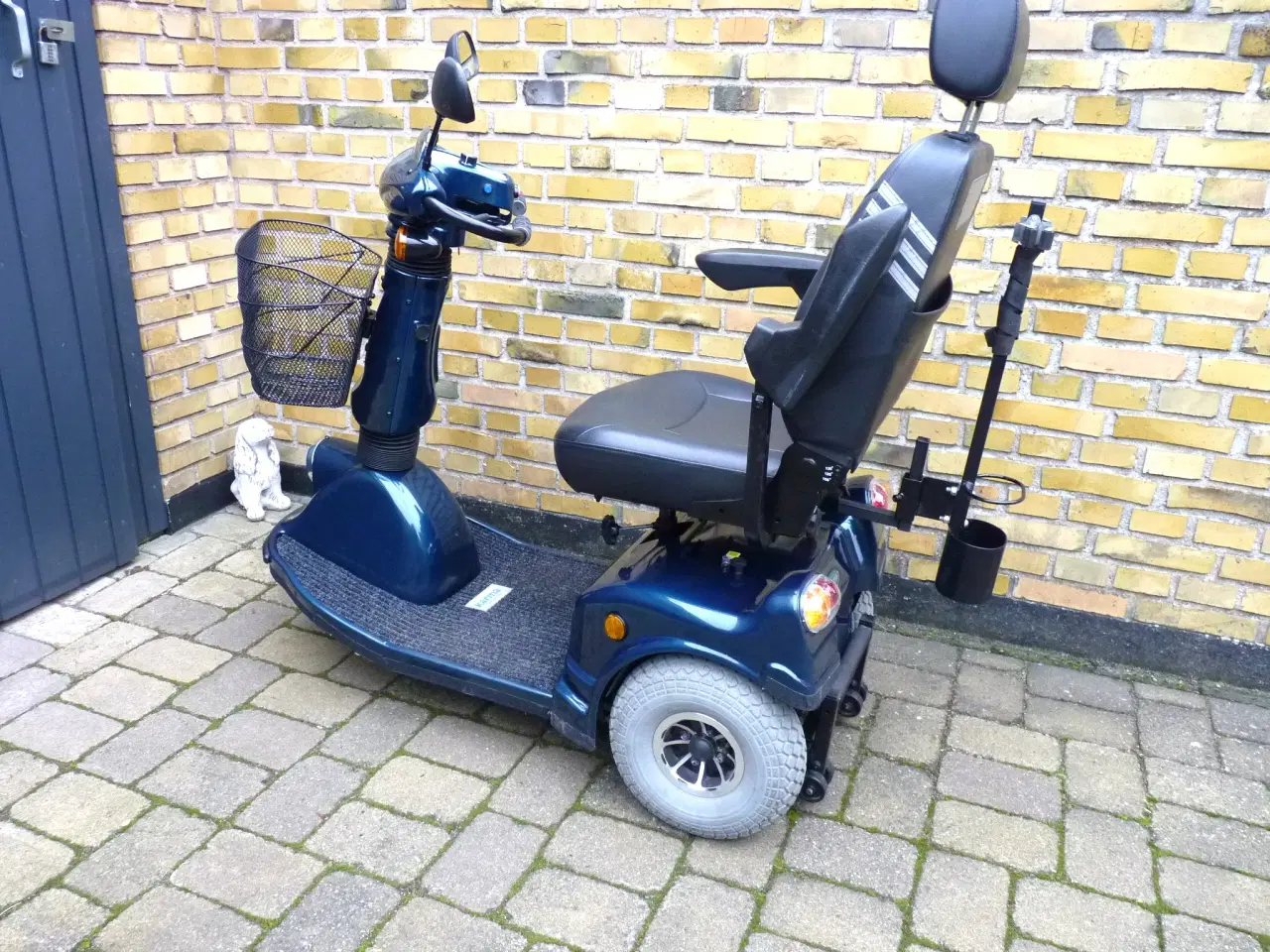 Billede 2 - Karma 737 el scooter med 3 hjul, i god stand.