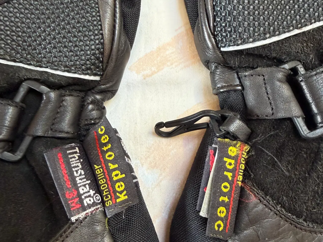 Billede 3 - Motorcykel dragt/hjelm og handsker