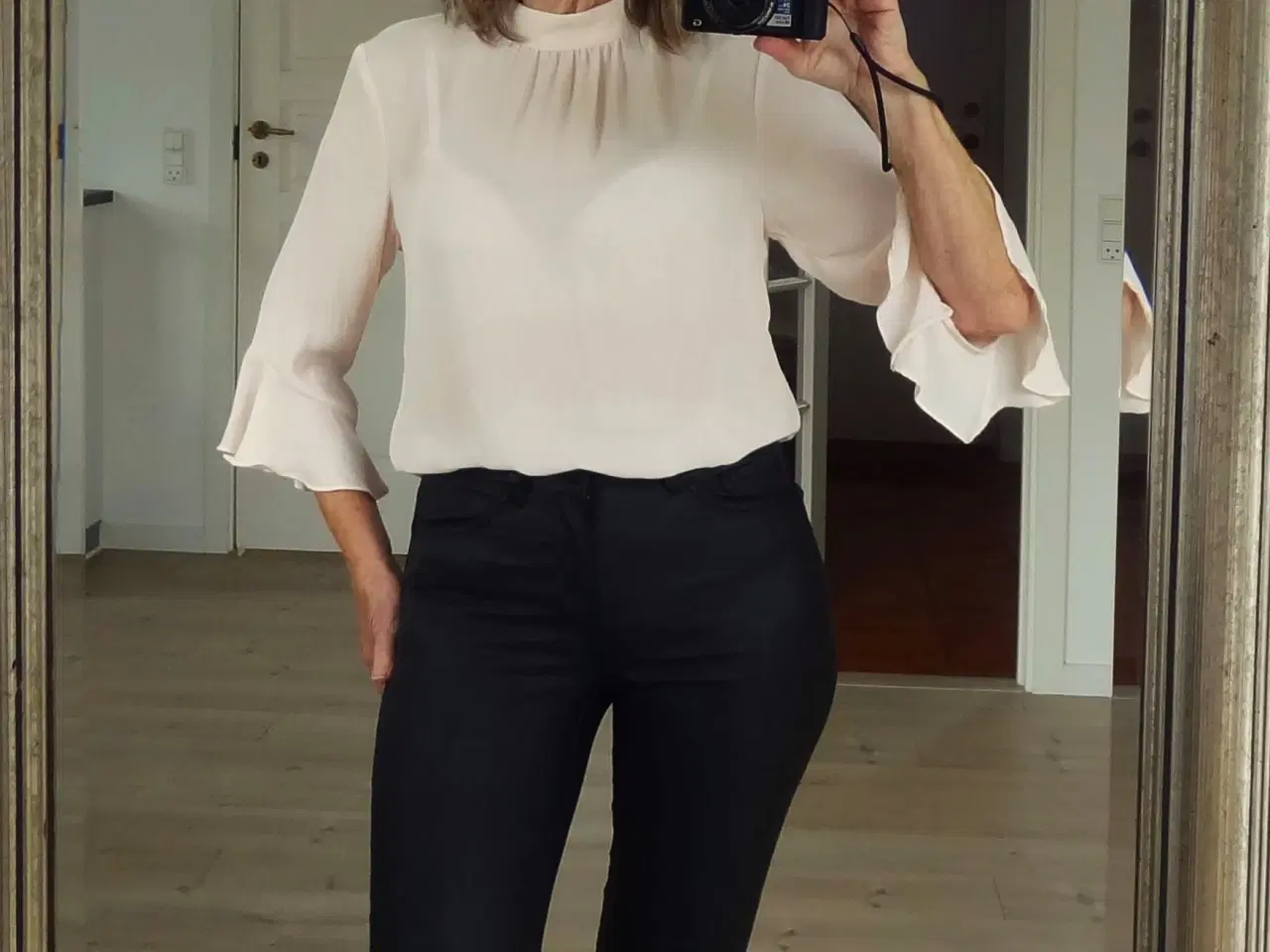 Billede 2 -   Skjorte, H&M, Bluse, Skjorte, Top, , str. 36