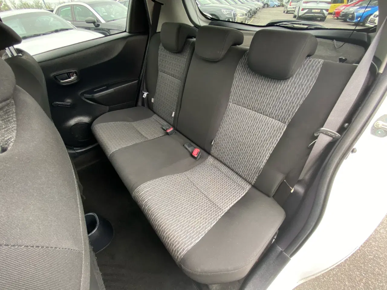 Billede 8 - Toyota Yaris 1,0 VVT-I T2 Style 69HK 5d