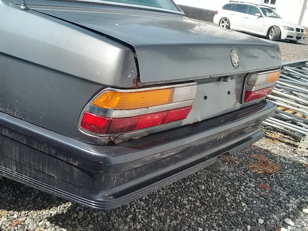 Billede 5 - BMW E28 525e 1987 projekt (uden afgift)