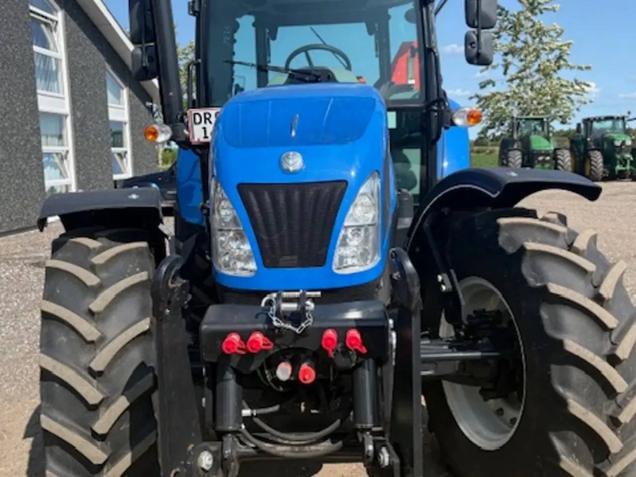 Billede 5 - New Holland T5.95 MED FRONTLIFT + MASSER AF OLIEUDTAG.