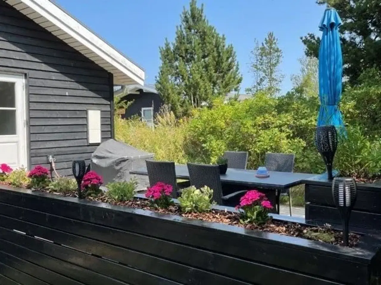 Billede 5 - Lækkert nyt sommerhus i Ålbæk med opladerstik.