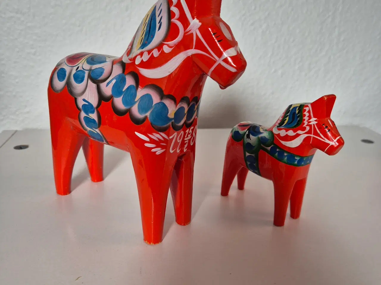 Billede 1 - Dalarheste 2 stk