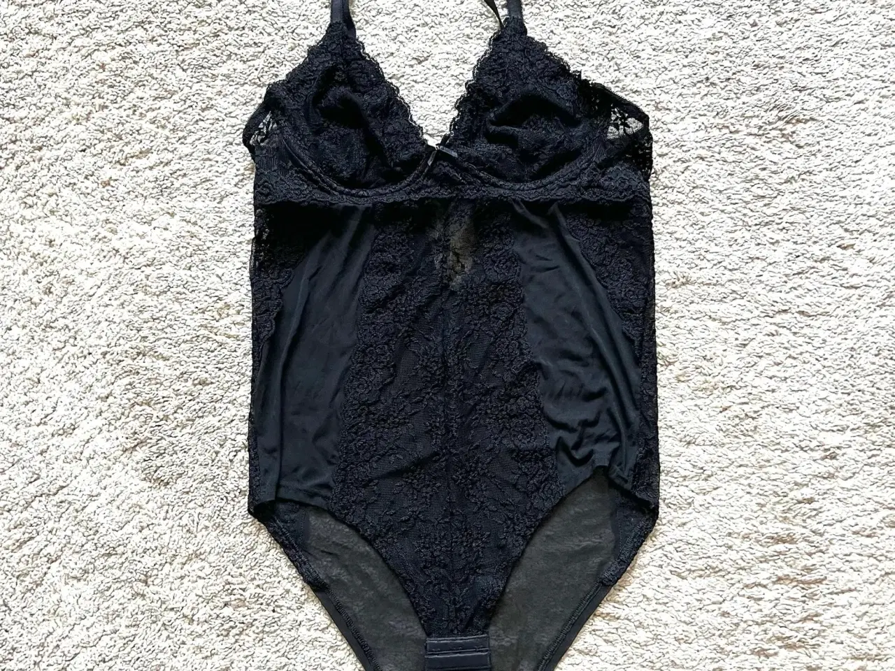Billede 1 - Units sort blondebody str L. 