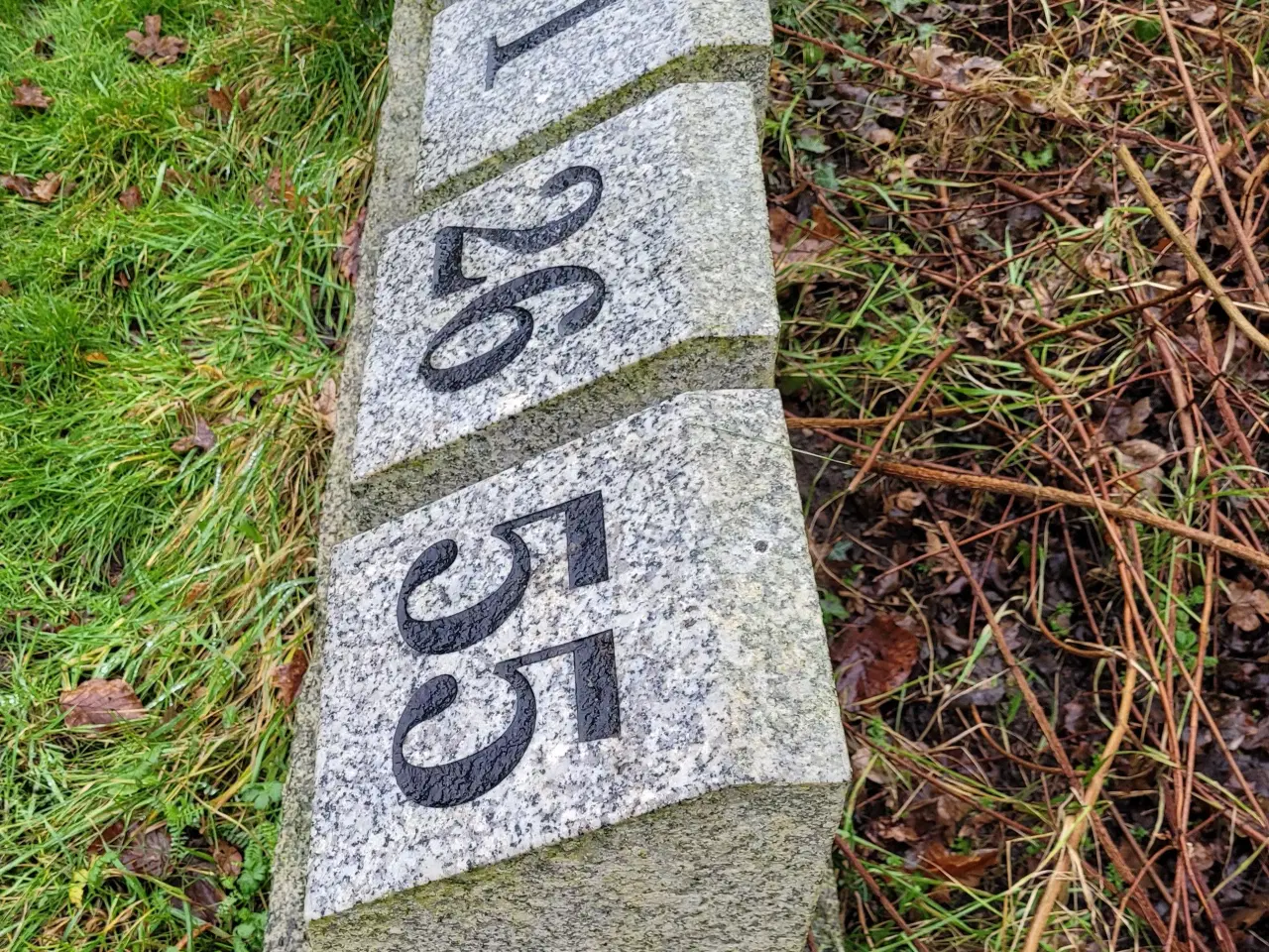 Billede 3 - husnummer i granit