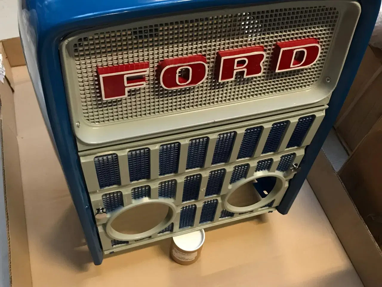 Billede 2 - Frontkappe Ford 4000, Ford 5000
