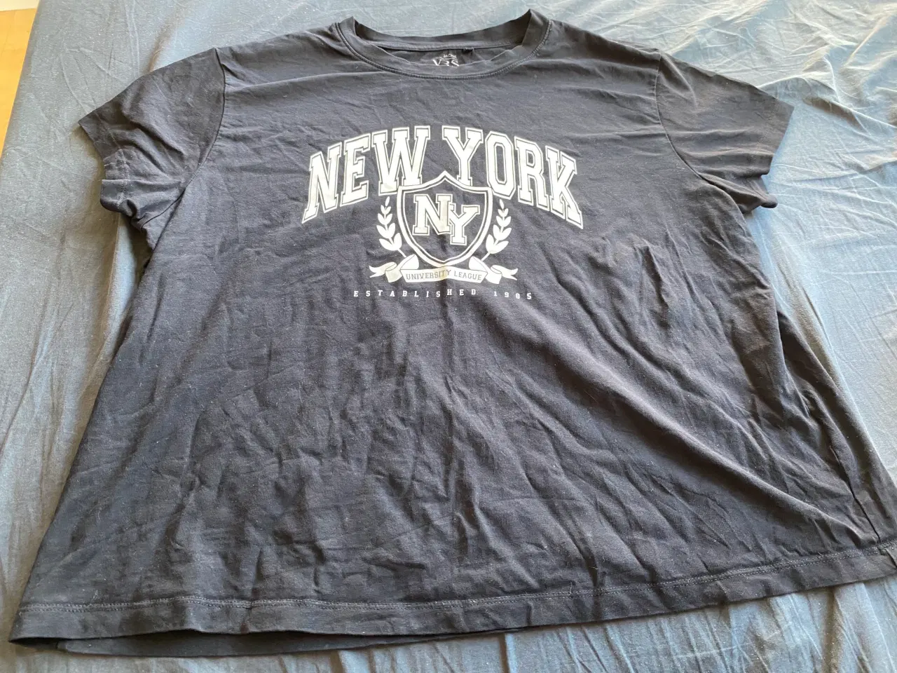 Billede 5 - T-shirt med skrift 