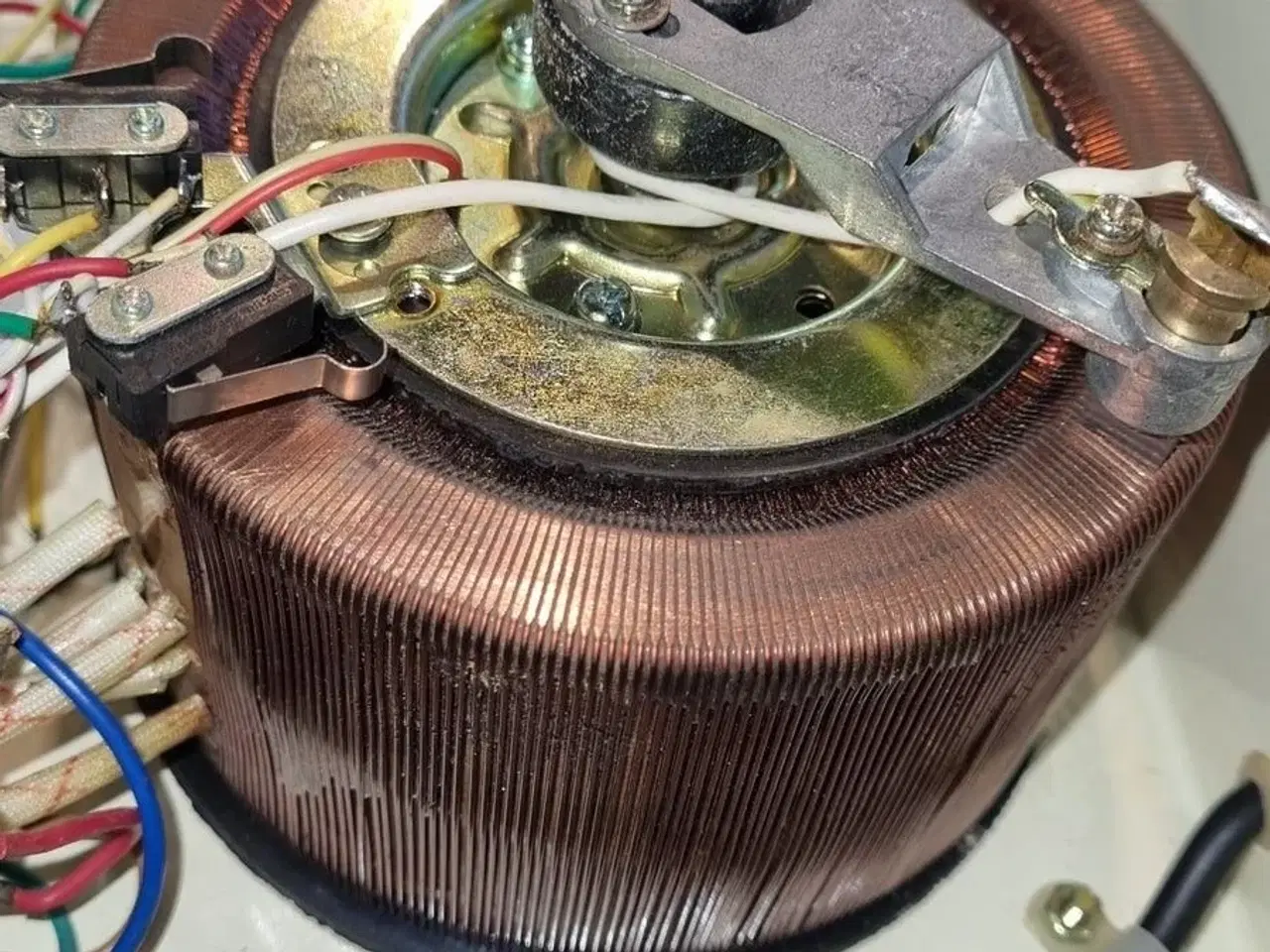 Billede 3 - Strømforsyning, TENGEN TND 1500 konstant 110/220V