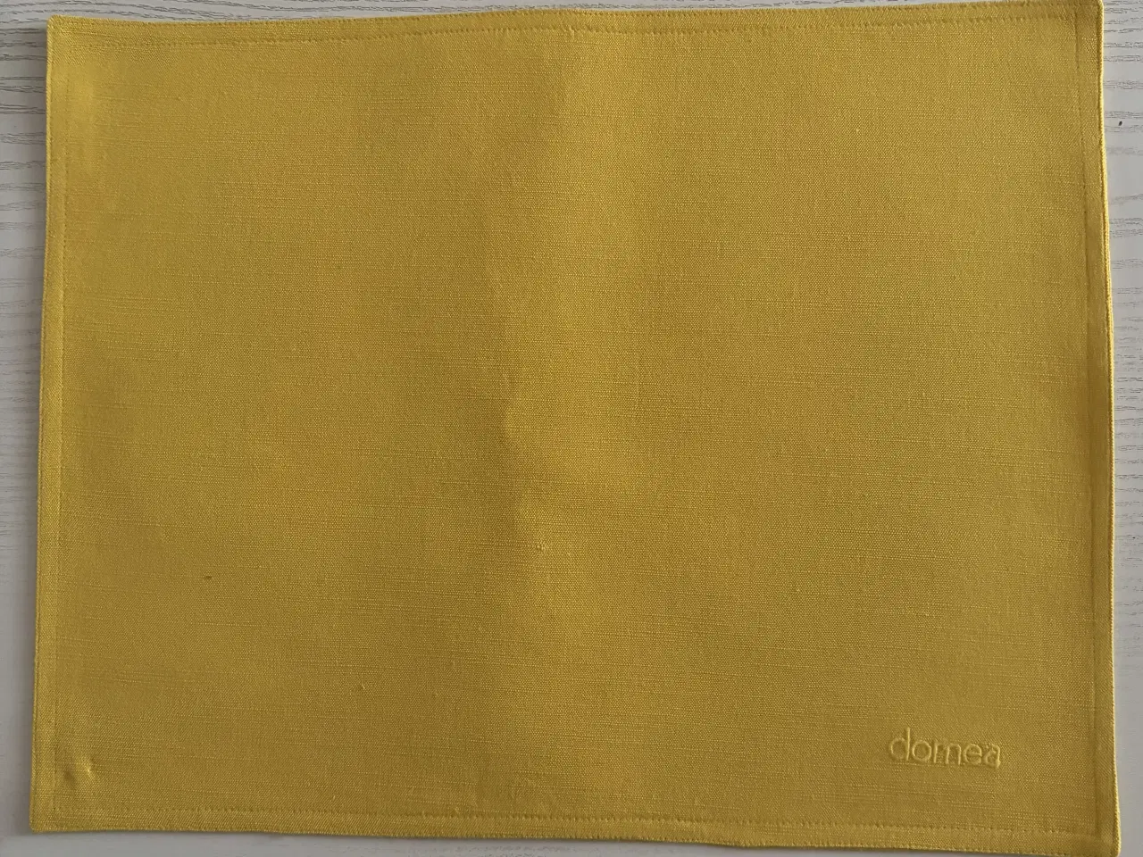 Billede 1 - Dækkeservietter, JUNA  6 stk.