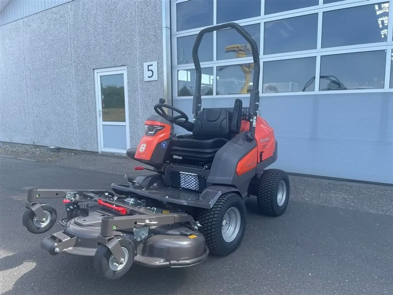 Billede 3 - Husqvarna P520DX Inkl. 132cm klippebord