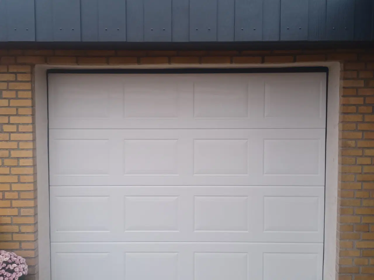 Billede 3 - Garage port med fyldninger 2430MMBX2040H