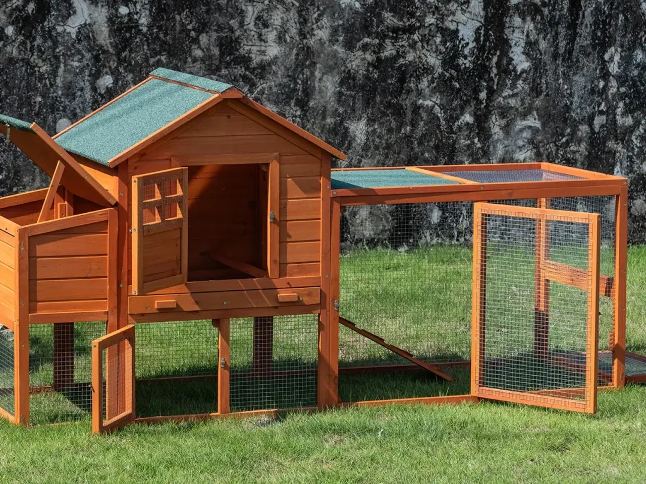 Billede 3 - Hønsehus Model "Naja"