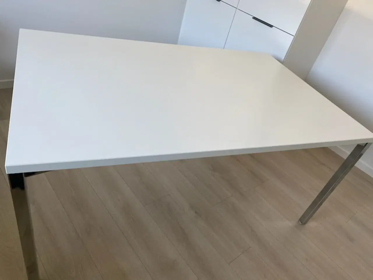 Billede 2 - Spisebord 