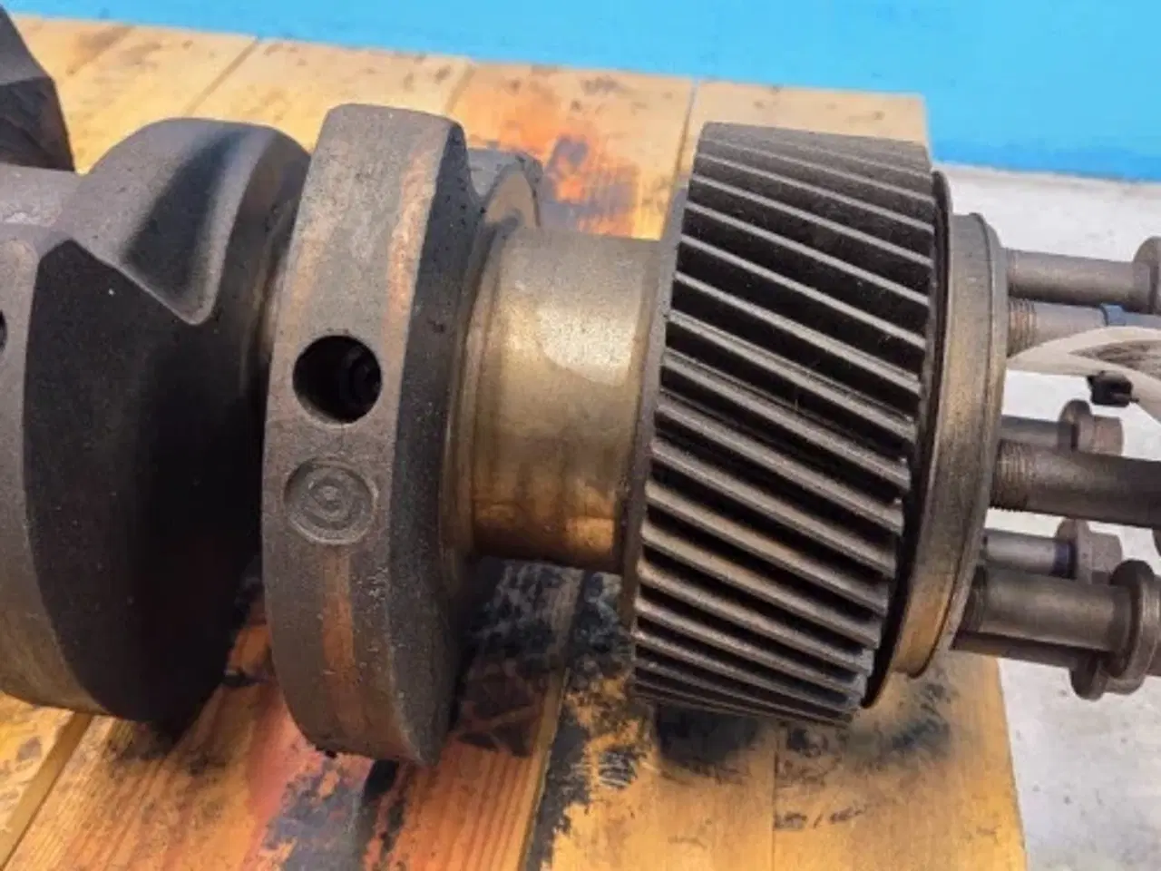 Billede 20 - Iveco Cursor13   Krumtapaksel   99432543