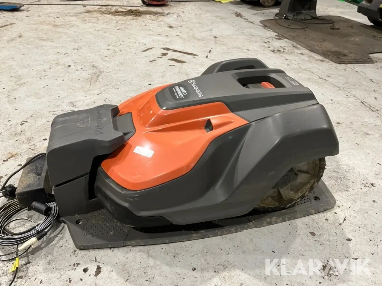 Billede 9 - Robot plæneklipper Husqvarna 550 EPOS auto mower professionel