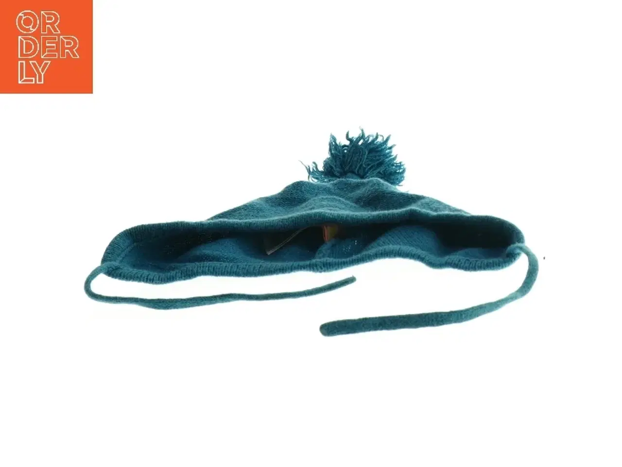 Billede 2 - Strikhue med kvast (str. 20 cm)