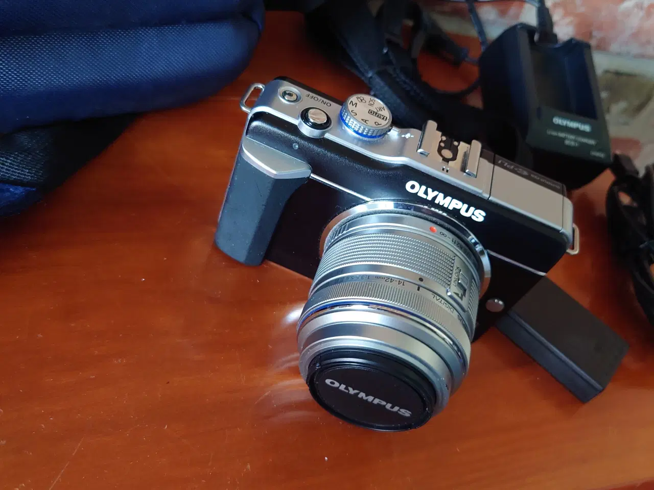 Billede 4 - Olympus kamera 8gb ram 12-42mm objektiv - spejløs