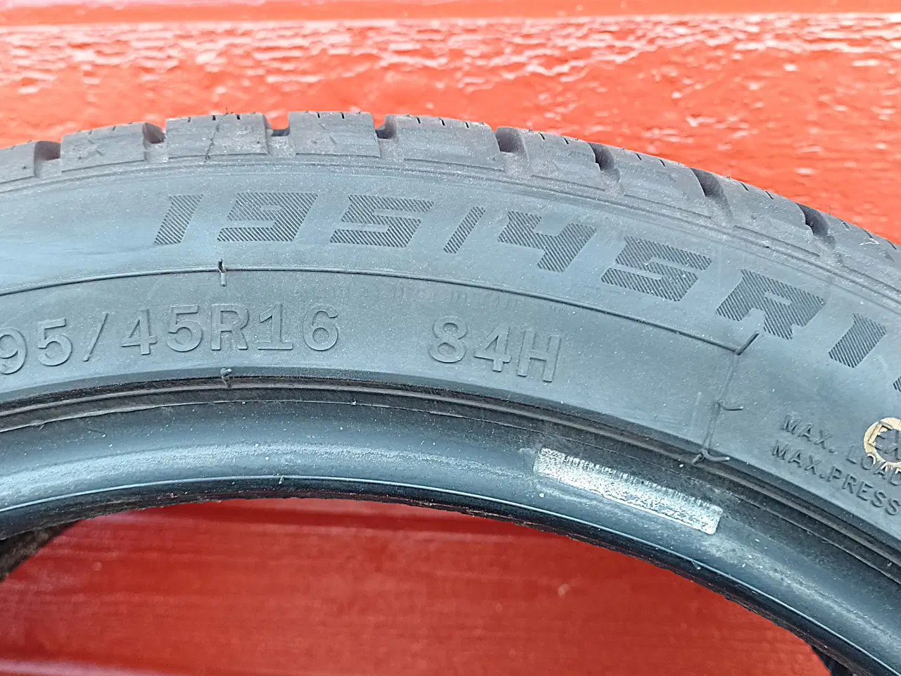 Billede 6 - 195/45 R16 Vinterdæk