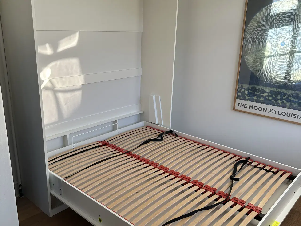 Billede 2 - Vægseng 160x200 hvid Smarttbett