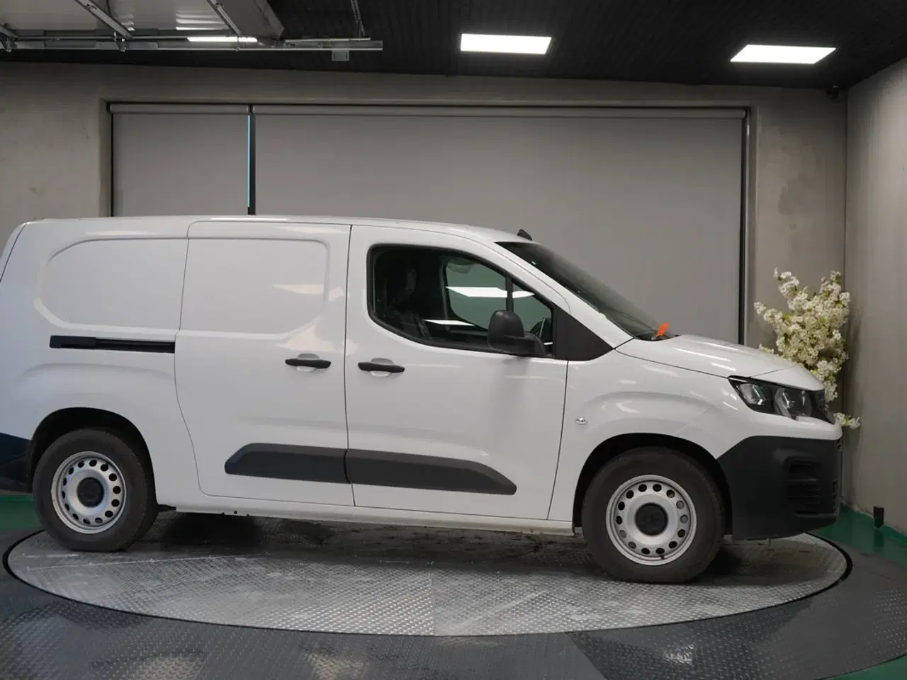 Billede 7 - 3 pers varebil - 136 HK – Automatgear – Ny 