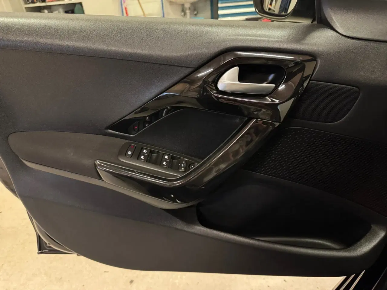 Billede 13 - Peugeot 208 1,6 BlueHDi 100 Allure Sky