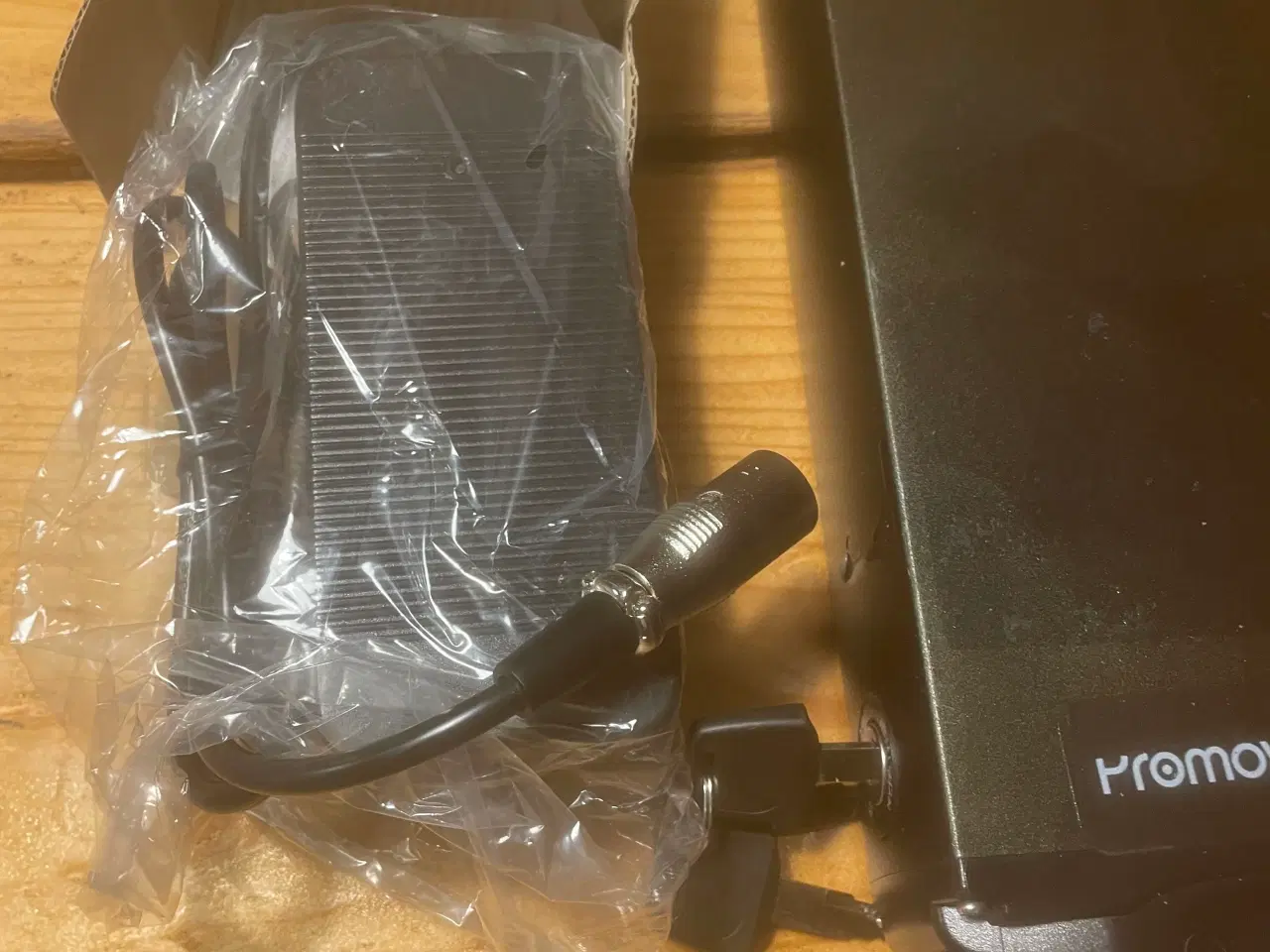 Billede 4 - Promovec carrier 6 batteri 396 wh med lader 