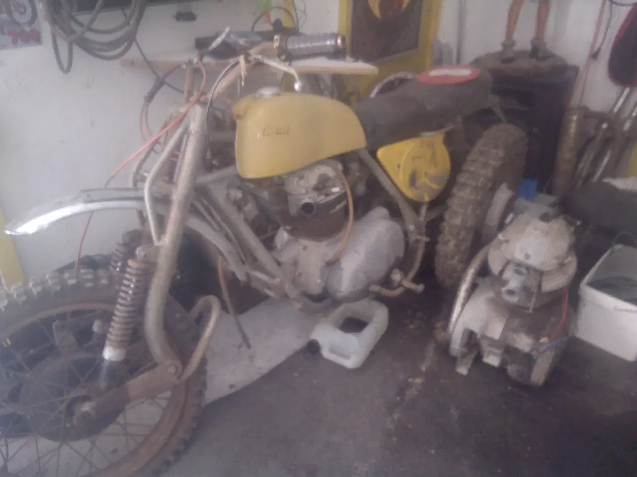 Billede 1 - bsa crosser med sidevogn 