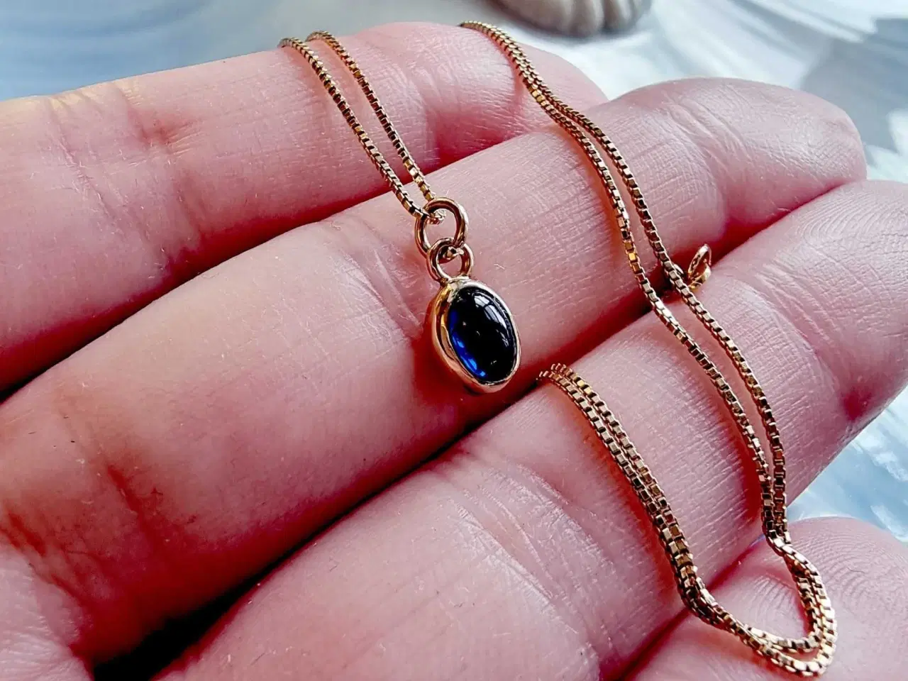 Billede 4 - Flotte 14 karat kæde og smukt lille vedhæng