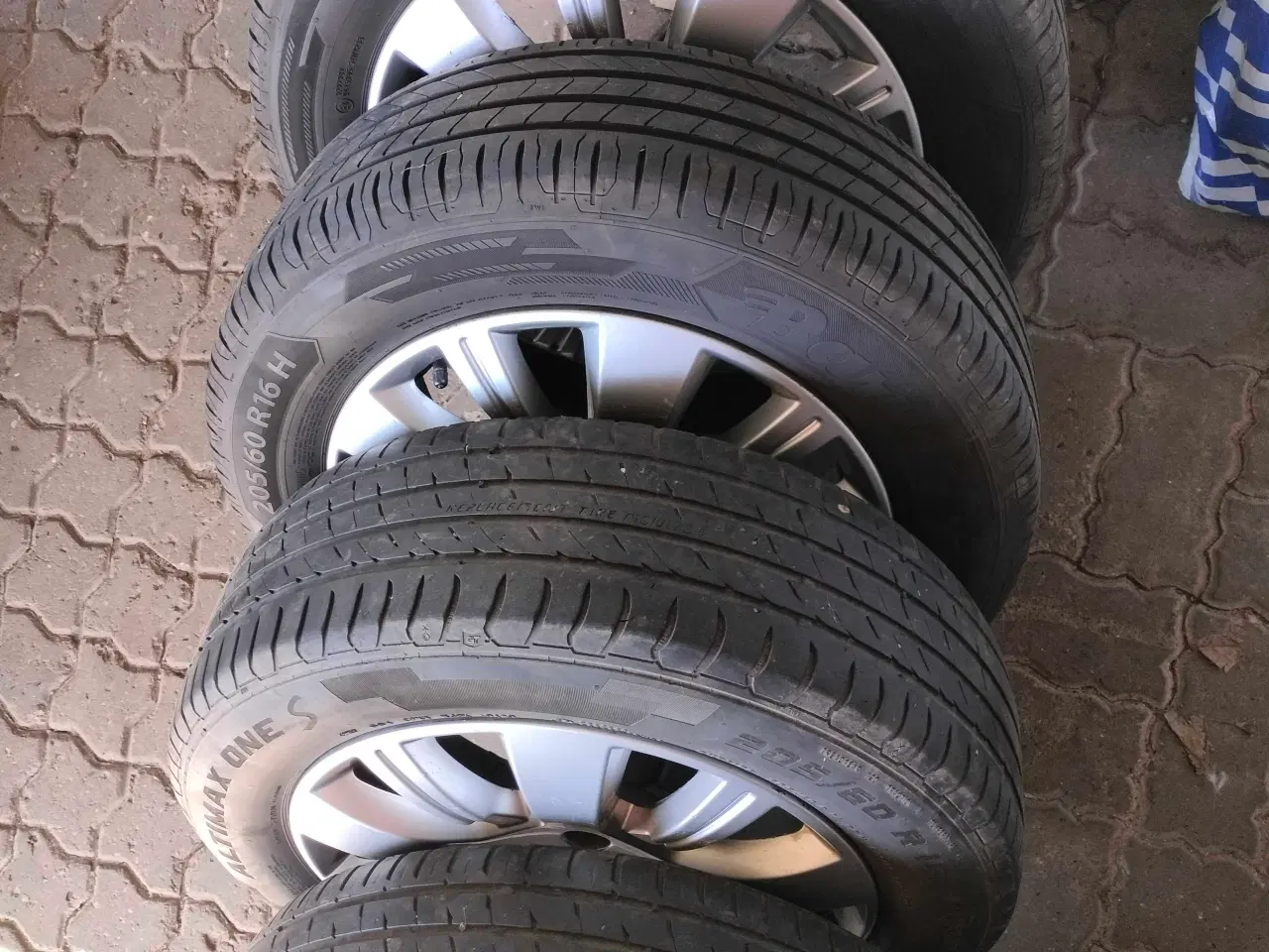 Billede 2 - Original Renault Captur alufælge 