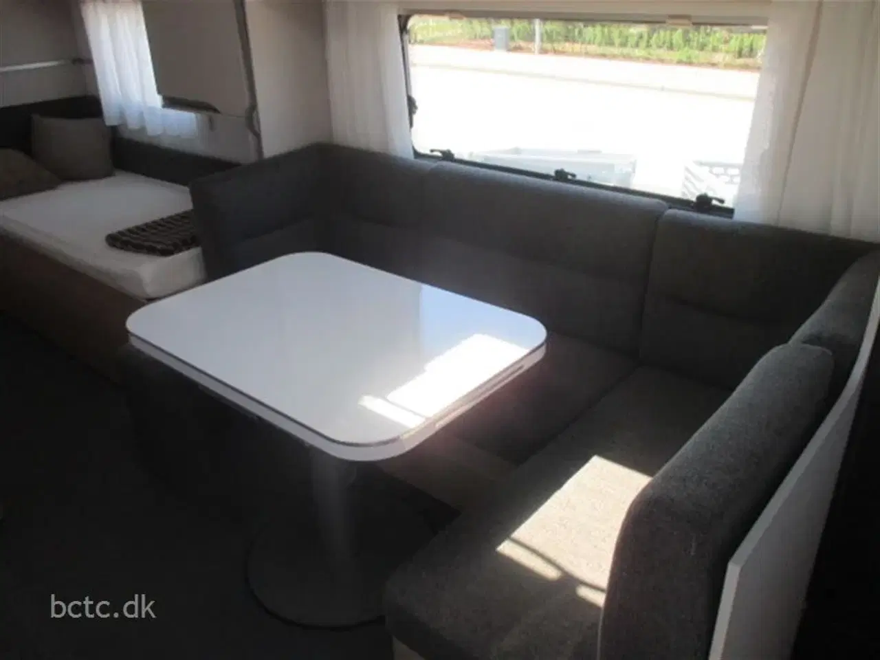 Billede 7 - 2022 - Adria Adora 613 HT Alde MASSER AF UDSTYR