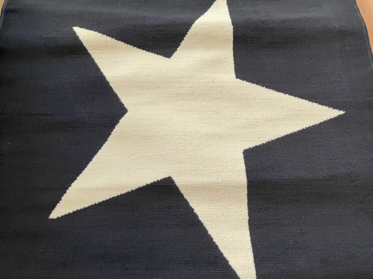 Billede 11 - Helt ny tæpper