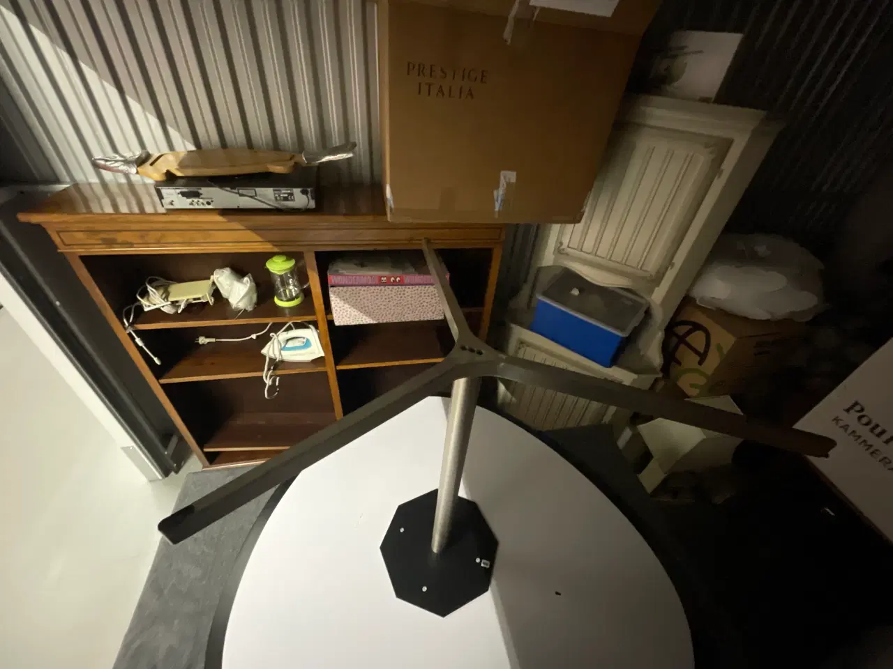 Billede 2 - Spisebord plektorformet