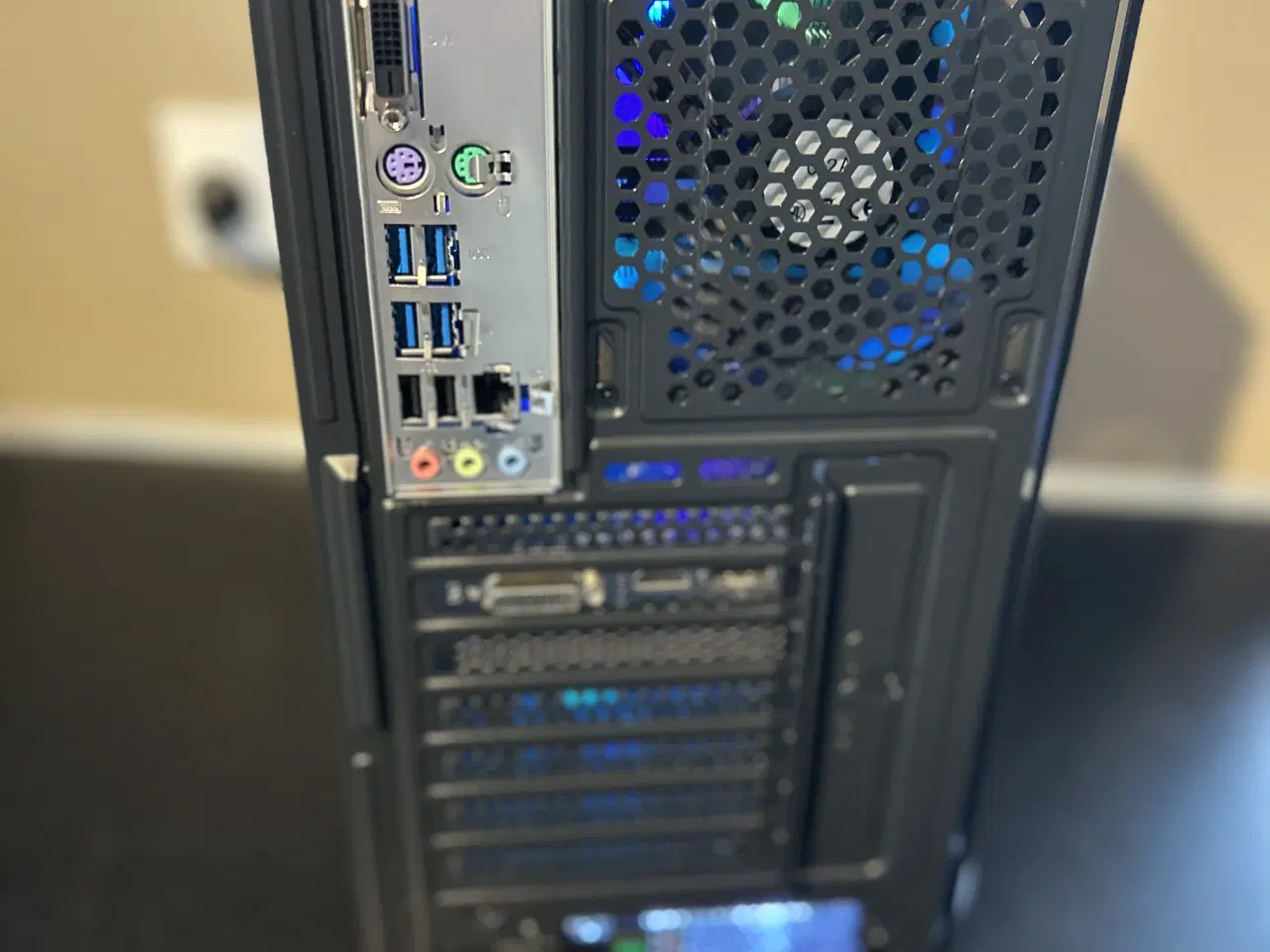 Billede 2 - 🎮 Nyrenoveret Gaming-PC – Ryzen 5 / GTX 1660 SUPE