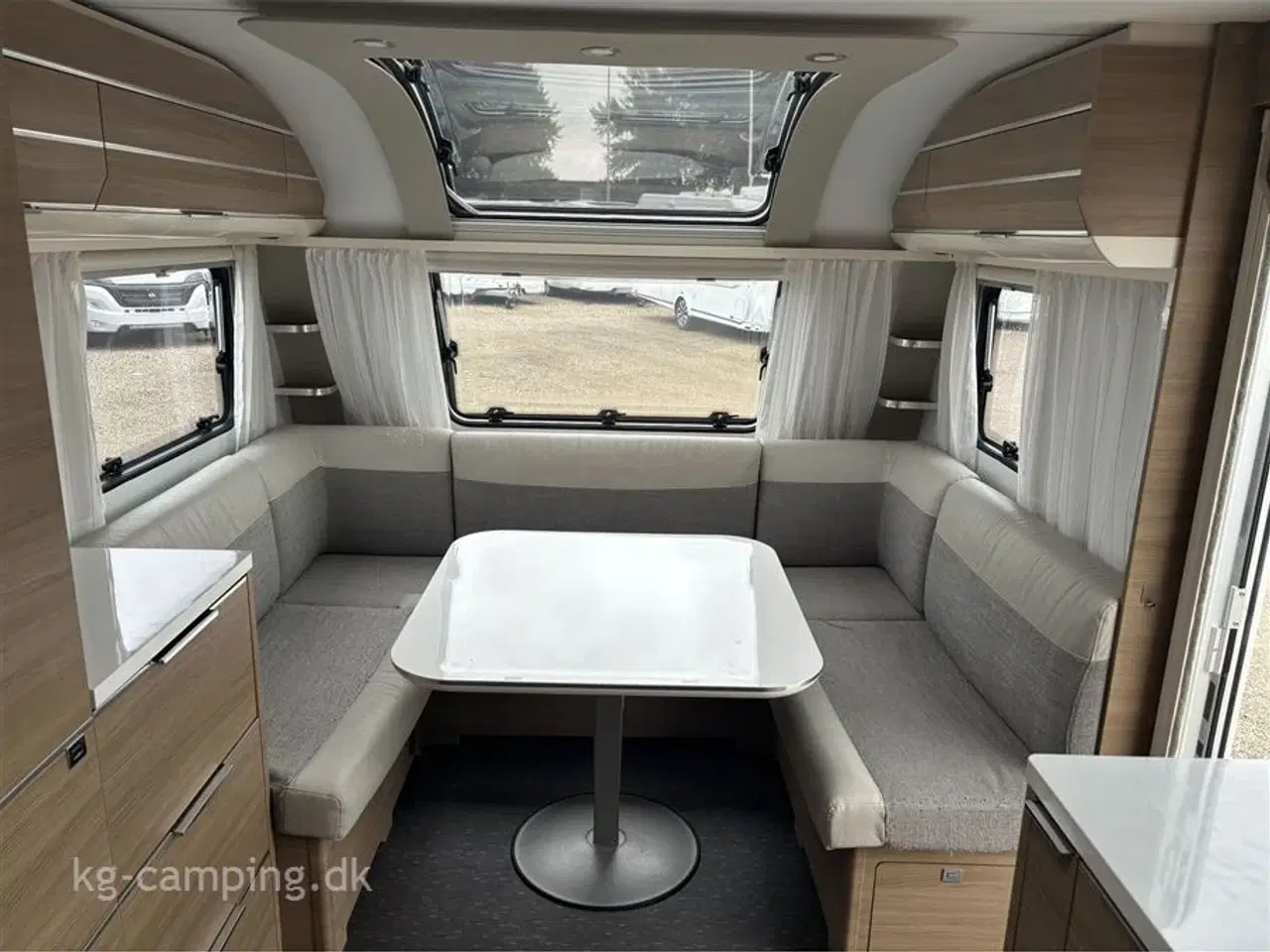 Billede 5 - 2020 - Adria Adora 593 UK   Velholdt Luksus Campingvogn