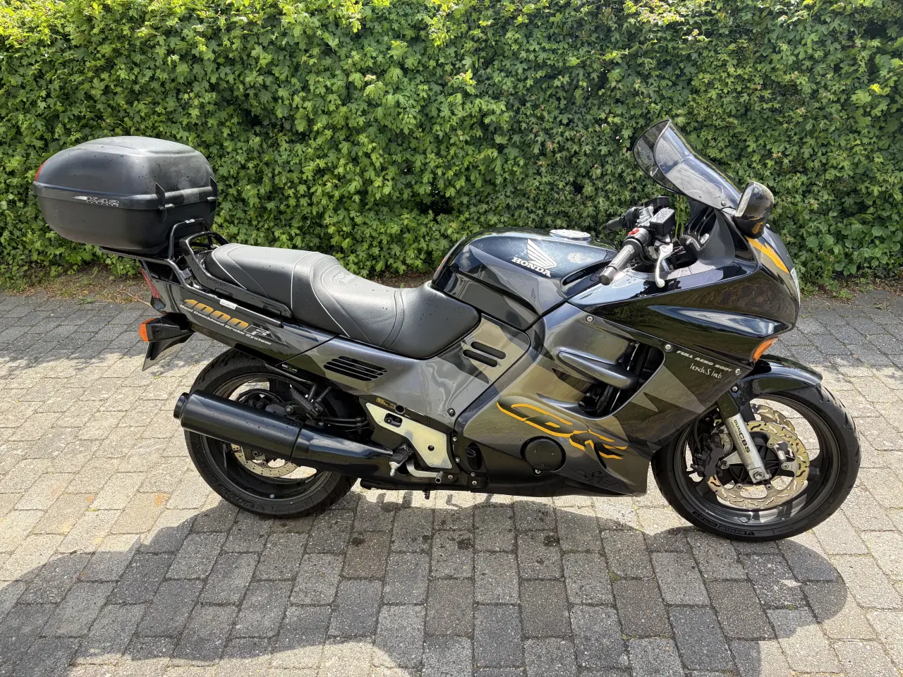 Billede 1 - Honda CBR 1000 sportstourer