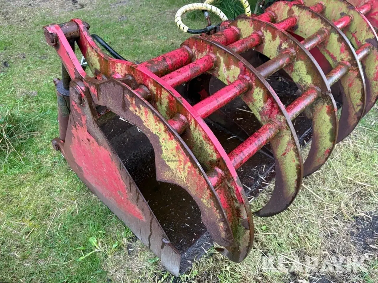 Billede 11 - Skovl med overfald