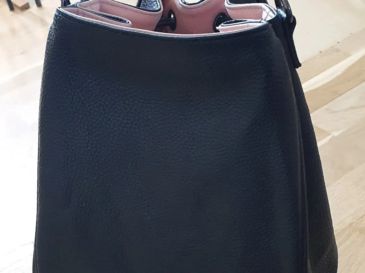 Billede 3 - Håndtaske