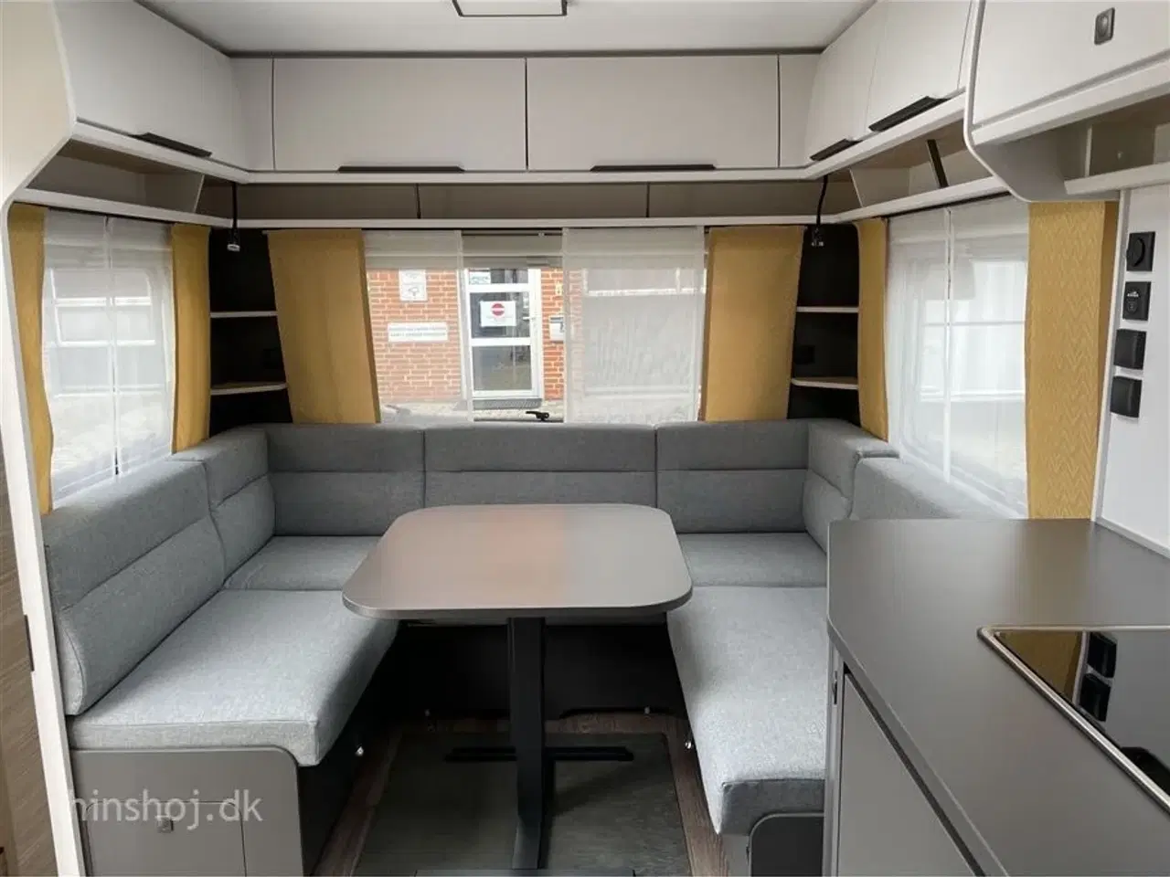 Billede 5 - 2023 - Fendt Apero 495 SFB   Dejlig vogn med rundsidegruppe og franskseng fra Hinshøj Caravan A/S