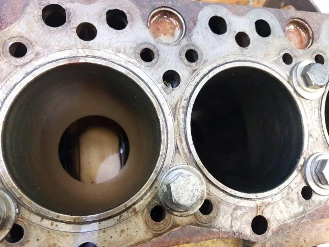 Billede 19 - Iveco 8465 Motorblok