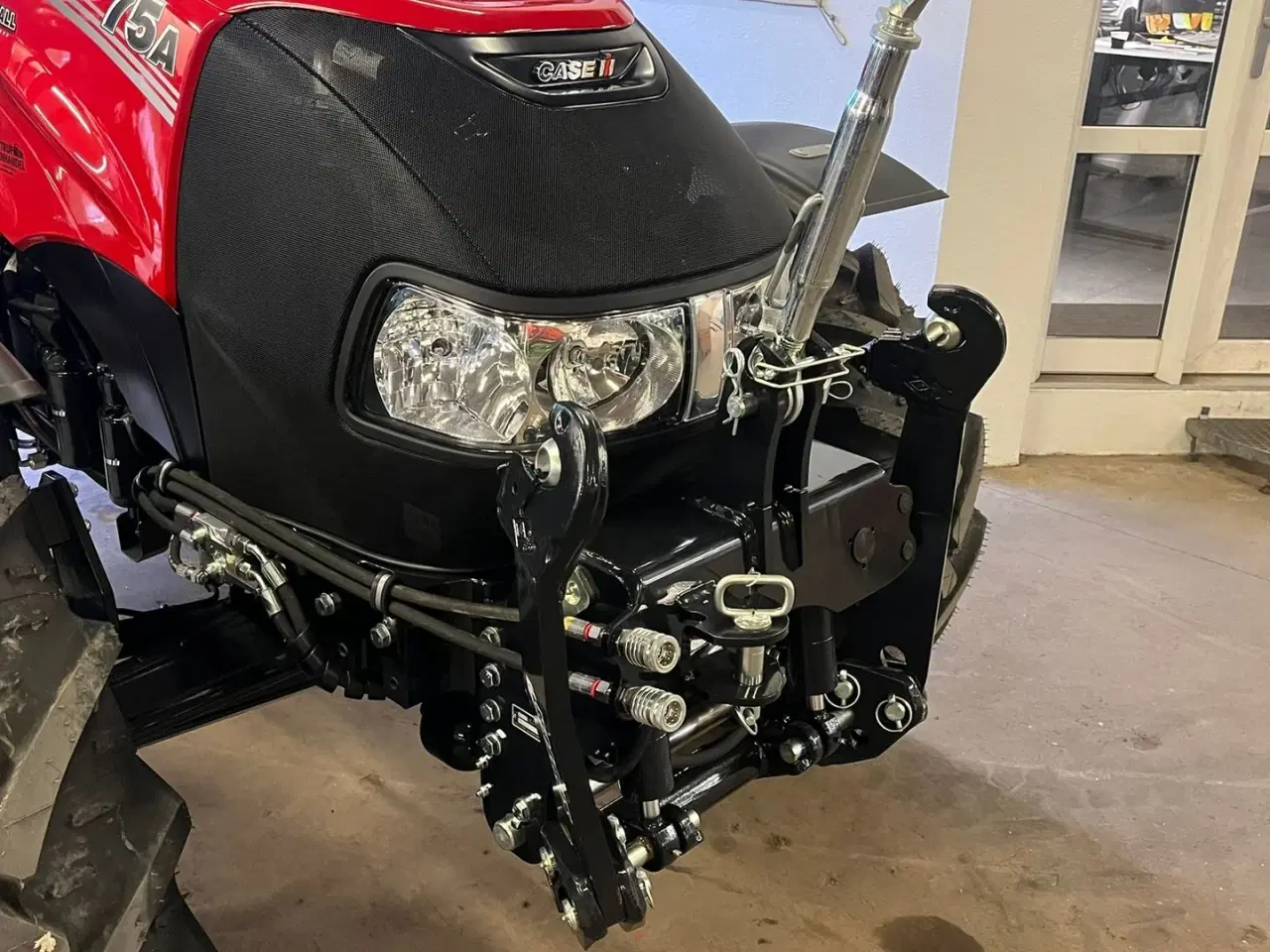 Billede 17 - Sauter Til CASEIH Vi kan levere frontlifte til din CaseIH traktor til en god pris.