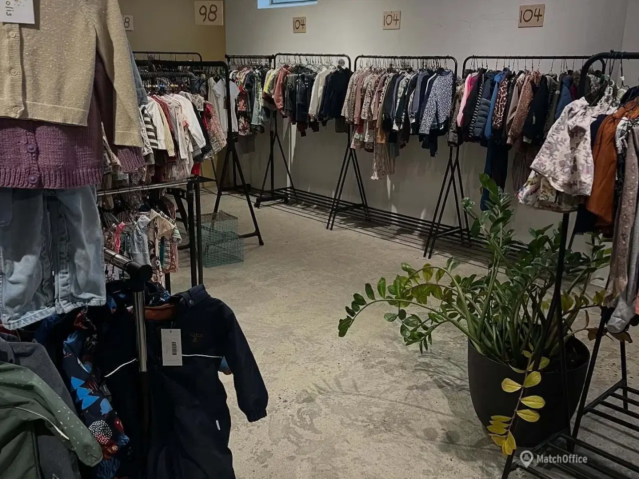 Billede 28 - Regulært flot butikslokale. Butik. Showroom. Kontor. Lager. Værksted og lign