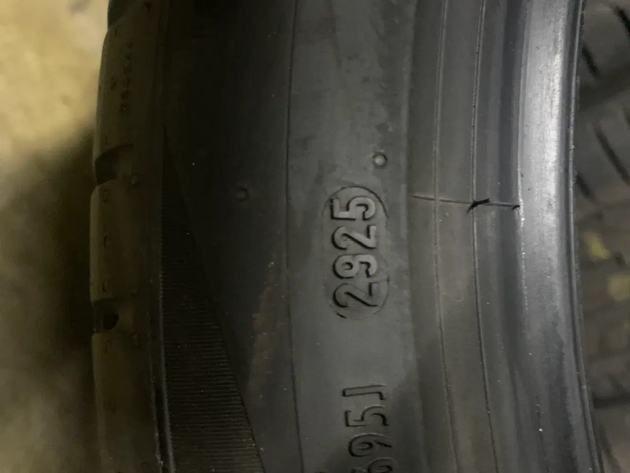 Billede 3 - Sommerdæk 255/40/21 Pirelli