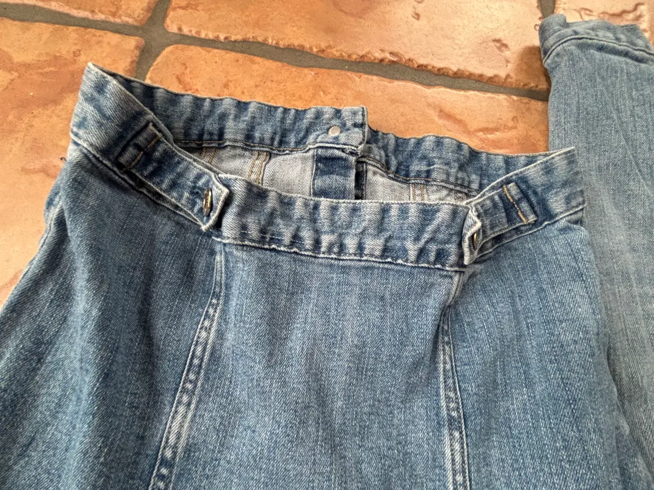 Billede 10 - H&M denimjakke til pige str 158 blå