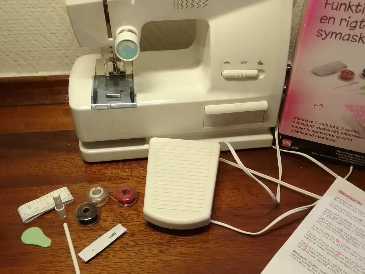 Billede 2 - Symaskine til batteri, 7 forskellige sting 