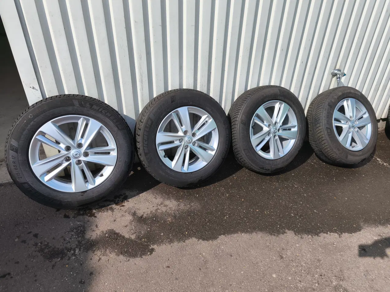 Billede 2 - Alufælge med vinterdæk til Opel Grandland